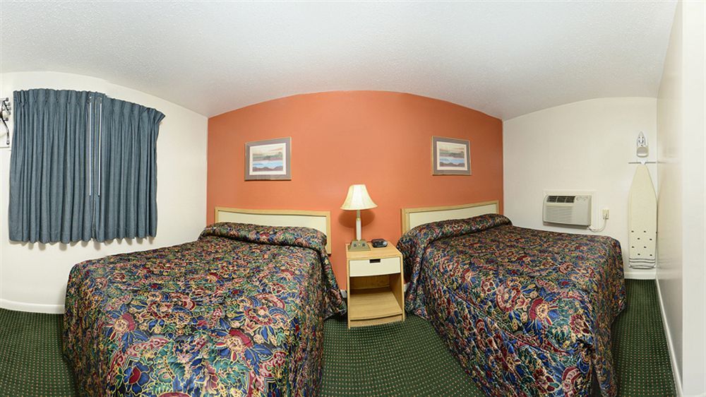 Best Way Inn Middlefield Exterior foto